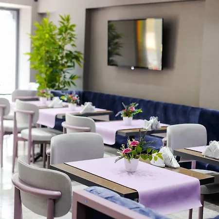 The Royals イズミル