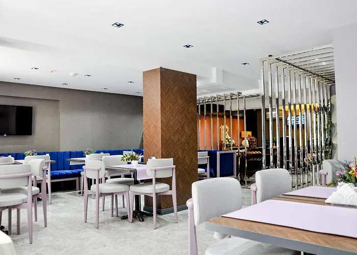 The Royals 3* İzmir